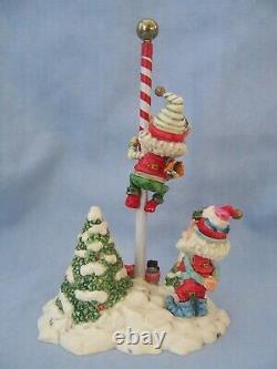 1986 Enesco The North Pole Village Elf Figurine RAZZLE & DAZZLE with Box 871508