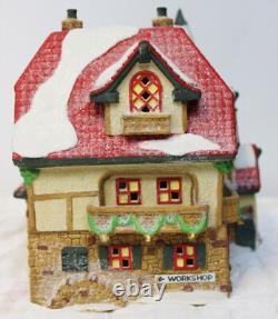 1990 Dept 56 Heritage Village North Pole Series Santa's Workshop 56.56006