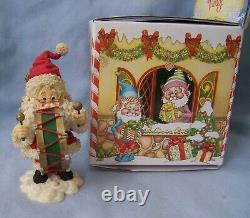 1994 Enesco The North Pole Village Figurine SGT. SANTA with Box 869635 Zimnicki