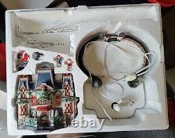 2002 Department 56 Glacier Park Pavilion North Pole Series Holiday Gift Set, 2