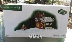 2005 Department 56 North Pole Series #56.57203 NORTH POLE MAINTENANCE Sealed nos