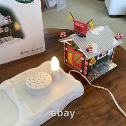 2005 Department 56 North Pole Series #56.57203 NORTH POLE MAINTENANCE Sealed nos