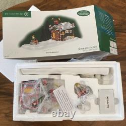 2005 Department 56 North Pole Series #56.57203 NORTH POLE MAINTENANCE Sealed nos