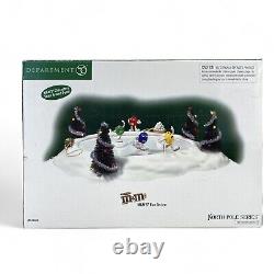 2005 Department 56 North Pole Series M&M's Fun on Ice 56440 NEW