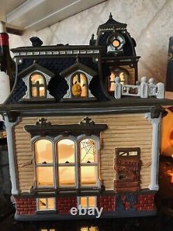 34050 Dept 56 The Original Snow Village Halloween Haunted Mansion BLACK ROOF