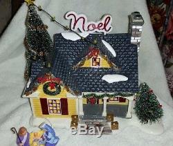 4 Department North Pole 56 House Lego & Knitters & Snow Village Noel house