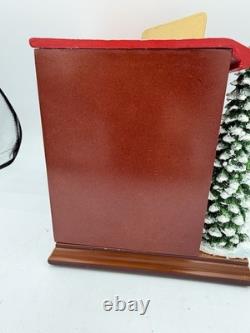 8 Santa's North Pole Toy Shop Lighted Musical Christmas Village Decor Works