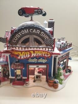 BRAND NEW MOTOR INSTAL'D Dept 56 Hot Wheels Custom Car Shop #56.56784 NORTH POLE
