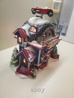 BRAND NEW MOTOR INSTAL'D Dept 56 Hot Wheels Custom Car Shop #56.56784 NORTH POLE