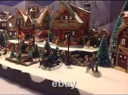 Christmas Village Display Platform Fits Well Lemax Vail, Dept 56 North Pole