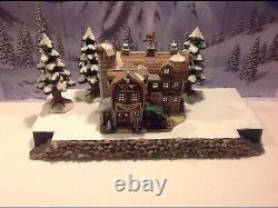 Christmas Village Display Platform Fits Well Lemax Vail, Dept 56 North Pole