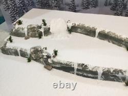 Christmas Village Display Platform Large W Sled Hill Lemax, Dept 56 North Pole