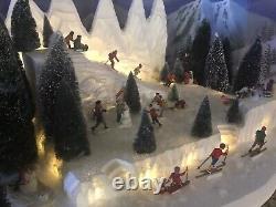 Christmas village display Platform IlluminatesW Led For Lemax Dept 56 North Pole