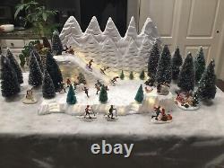 Christmas village display Platform IlluminatesW Led For Lemax Dept 56 North Pole