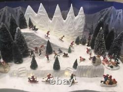 Christmas village display Platform IlluminatesW Led For Lemax Dept 56 North Pole