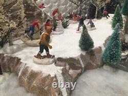 Christmas village display Platform Ski/play Scene For Lemax Dept 56 North Pole