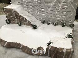 Christmas village display Platform Ski/play Scene For Lemax Dept 56 North Pole