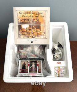 DEPARTMENT 56 North Pole Series BARBIE BOUTIQUE Lighted Village COMPLETE IN BOX