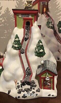 DEPARTMENT 56Better Watch Out Coal MineVillage, Donder Acc, 2Candy Cane Benches