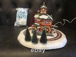 DEPT 56 NORTH POLE- ANIMATED NORTH STAR COMMUTER TRAIN STATION 56782 Tested