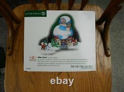 DEPT 56 NORTH POLE HATLY HALL, MITTEN MANOR, LUNCH BOX CAFE + 1 FOR aipik-66