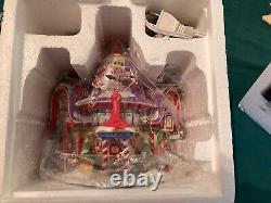 DEPT 56 NORTH POLE NORTH POLE BOARD GAMES FACTORY LIGHTED 2005 Retired