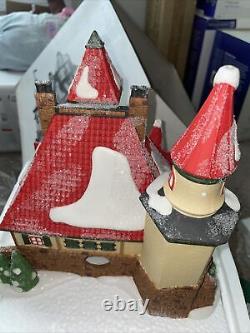 DEPT 56 NORTH POLE SERIES ROUTE 1 NORTH POLE HOME OF MR & MRS CLAUS Heritage V