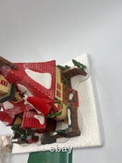 DEPT 56 NORTH POLE SERIES ROUTE 1 NORTH POLE HOME OF MR & MRS CLAUS Heritage V