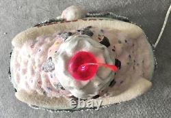 DEPT 56 NORTH POLE VILLAGE NANA SPLIT'S ICE CREAM PARLOR 4025283 Whip Cherry