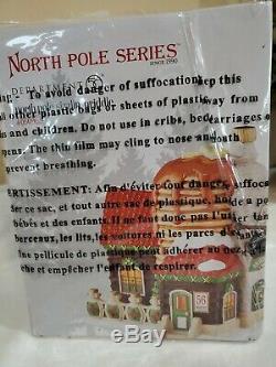 DEPT 56 NORTH POLE Village NORTH POLE SIZZLIN' GRIDDLE NIB with Plastic Wrapper