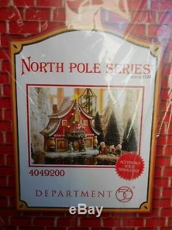 DEPT 56 NORTH POLE Village THE SOUNDS OF CHRISTMAS NIB Read