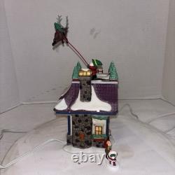 DEPT 56 North Pole Series SANTAS REINDEER RIDES Flying Rotating Reindeer Village