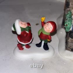 DEPT 56 North Pole Series SANTAS REINDEER RIDES Flying Rotating Reindeer Village