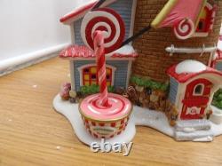 DEPT 56- THE CHRISTMAS CANDY MILL NORTH POLE SERIES #56762 with MOVING WINDMILL