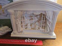 DEPT 56 Village Silhouette Treasures Dash Away All 78648 Lighted Scene 2000