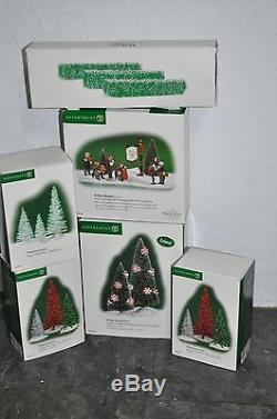 DICKENS VILLAGE Department 56 North Pole Series, Collection, Lot 51 Pc