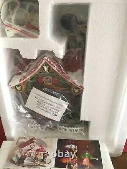 DISNEY DEPT 56 NORTH POLE Village MICKEY'S NORTH POLE HOLIDAY HOUSE NIB