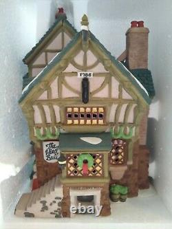 Department 56, Cherished collection of 300 pieces, Dickens, North Pole, etc