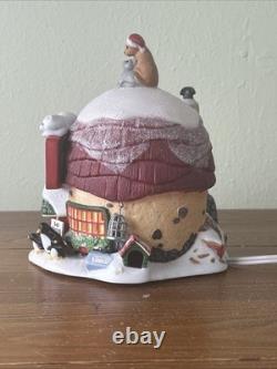 Department 56 Christmas Critters Pet Shop North Pole Series Retired 56772 W BOX