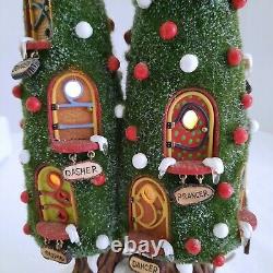 Department 56 Christmas North Pole Woods Light Up Reindeer Condo 2000 #56.56886