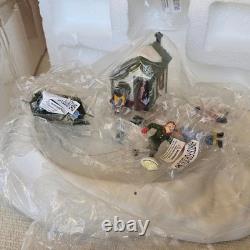 Department 56 Forever Green Skating Pond Animated Village 20.87345 New In Box