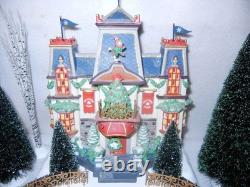 Department 56 Glacier Park Pavilion North Pole Series Animated Skating Rink