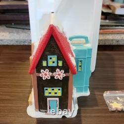 Department 56 Hasbro North Pole Series Easy-Bake Bakery Porcelain House 2015