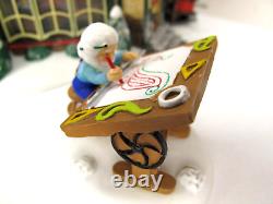 Department 56 NORTH POLE SERIES Santa's Sleigh Maker #56950 Lighted READ