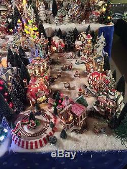 Department 56 North Pole Christmas Whole Village Accessories