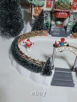 Department 56 North Pole ChristmasGlacier Park Pavilion Tested & Works, see des