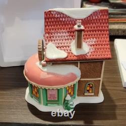 Department 56 North Pole Clarice's Bakery Porcelain 2017 Lighted