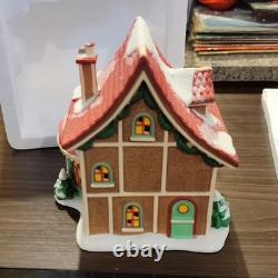 Department 56 North Pole Clarice's Bakery Porcelain 2017 Lighted