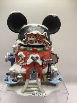Department 56 North Pole Disney Village Mickey Mouse Ear Factory Lit Building