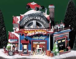 Department 56-North Pole- Hot Wheels Building 56784